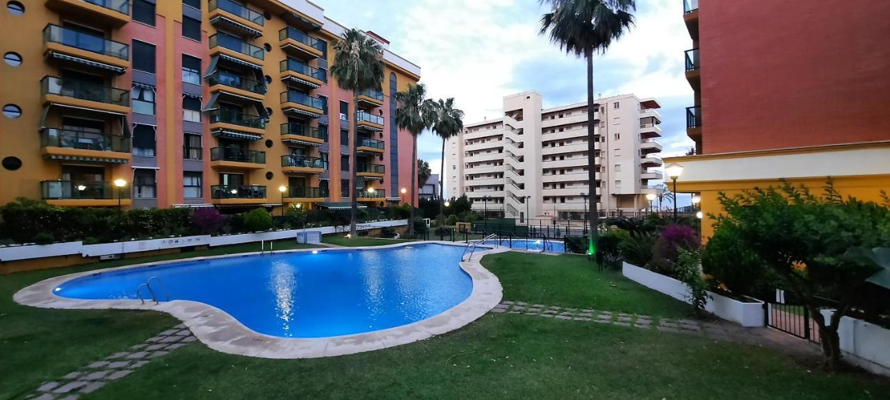 Impresionante Primera Linea De Playa, Bajondillo Beach Torremolinos Exterior foto